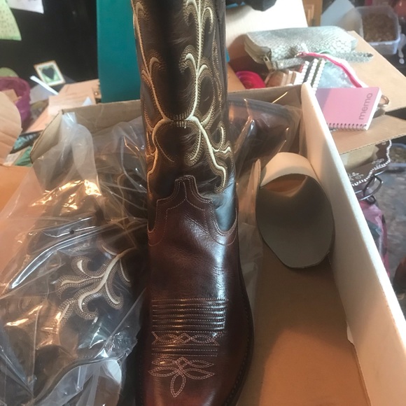 Old West Shoes - Cowboy boots, still new in box